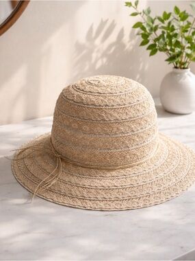 Straw Wide-Brim Sun Hat - Beige
